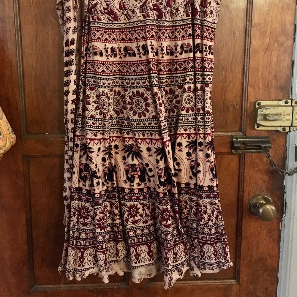 ✌🏼☮️Beautiful 1970s wrap skirt from India 🇮🇳